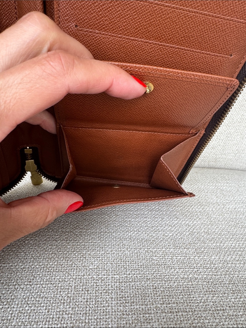 Louis Vuitton Monogram canvas Organizer de voyage travel wallet *Authentic* - Picture 8 of 15